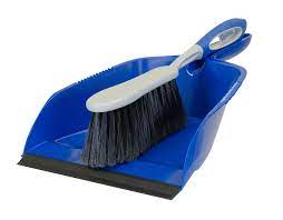 Quickee Dust Pan & Brush